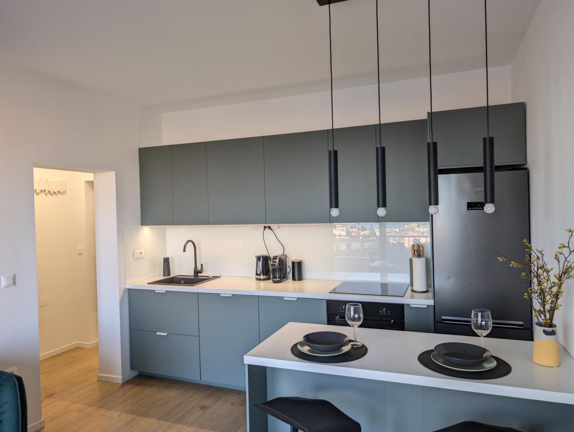 Sixty7 Apartment Split